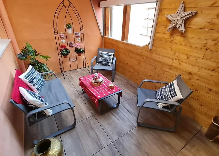 Appartement Duplex Climatise Avec Terrasse \